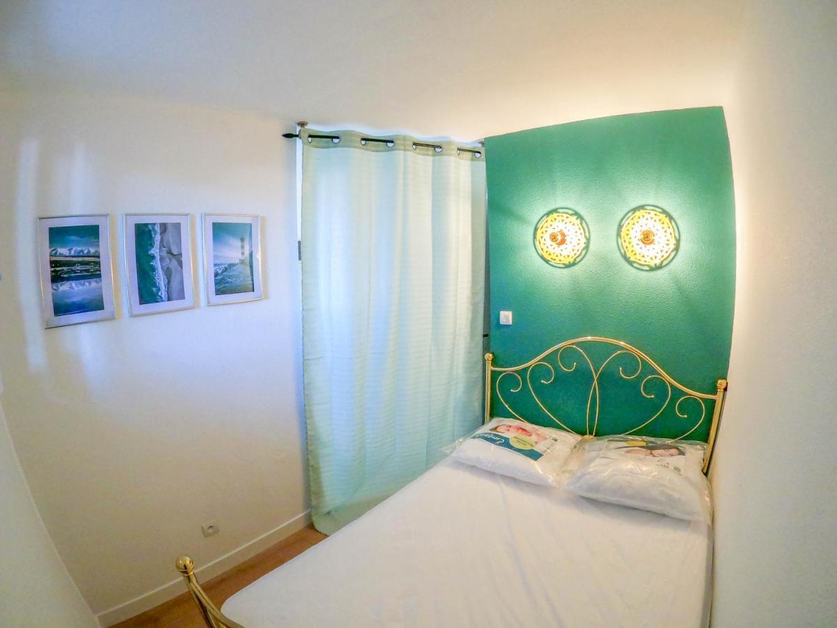 Splendide Appartement Golden House Vue Lac Et Montagne Пор-ла-Нувел Екстериор снимка