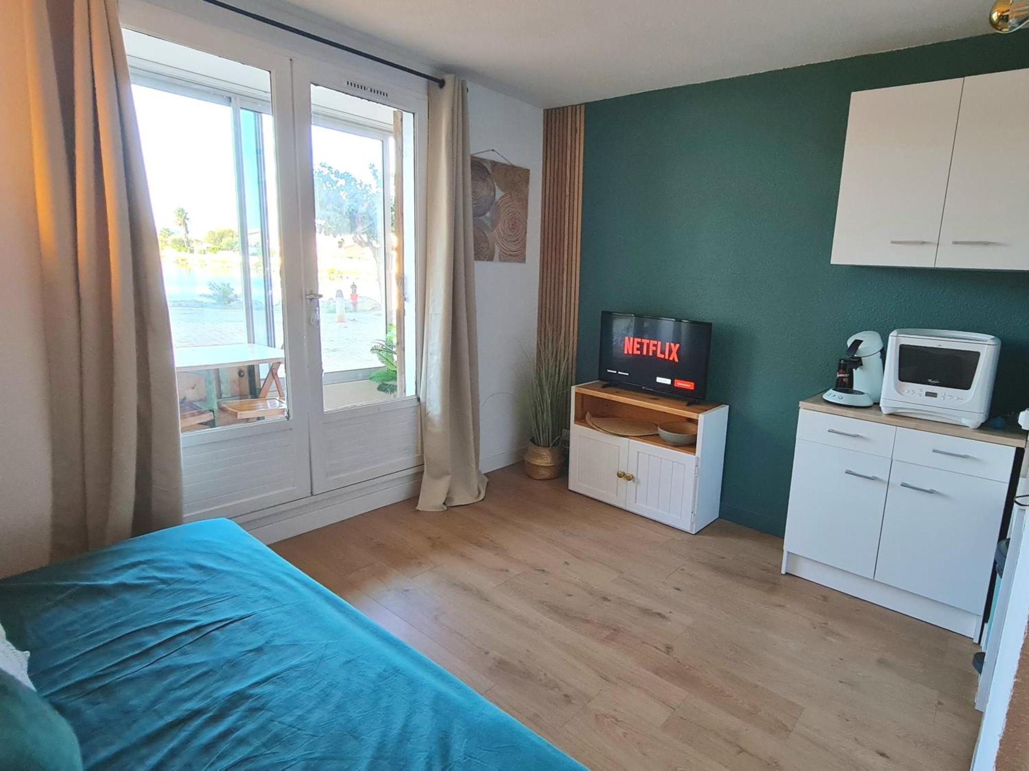 Splendide Appartement Golden House Vue Lac Et Montagne Пор-ла-Нувел Екстериор снимка
